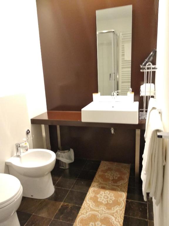 A bathroom at La Chiave di Volta