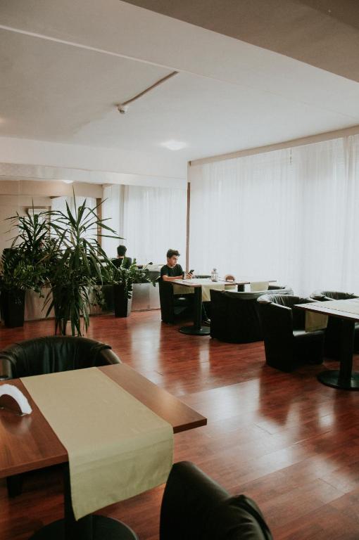 Hotel Akor - Resim 10