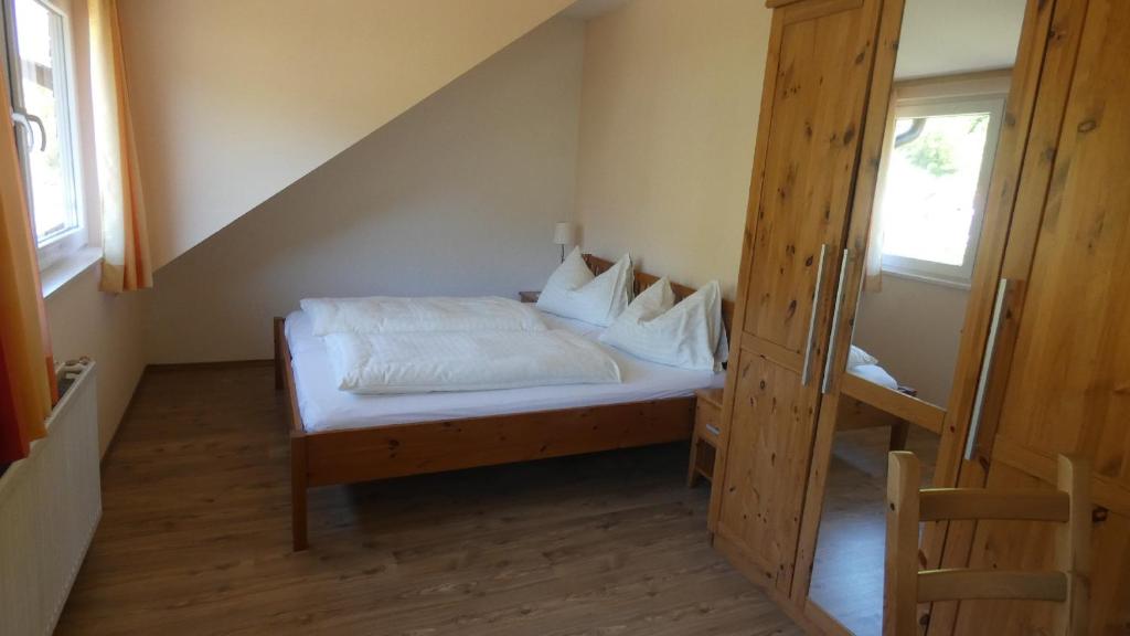 Postel nebo postele na pokoji v ubytování Ferienhaus an der Ybbs