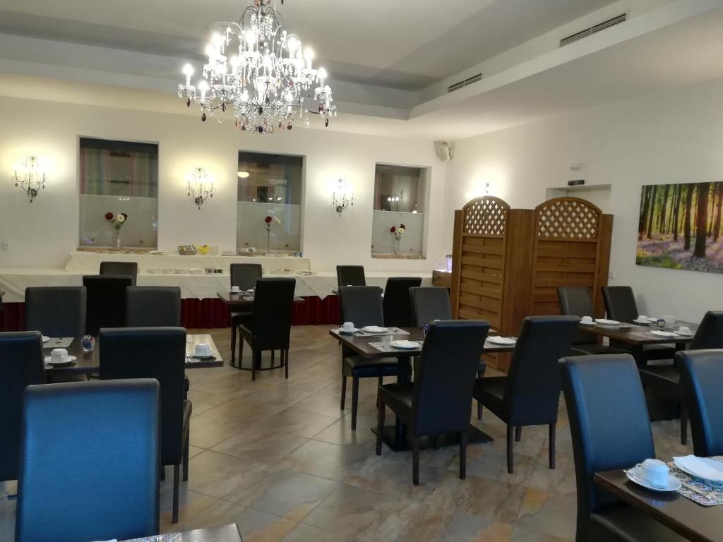 Posezení v ubytování Tennis Golf Hotel Höllrigl
