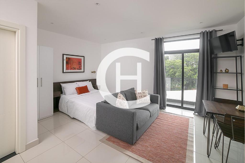 Embassy Gardens by Clifton Homes - Studio