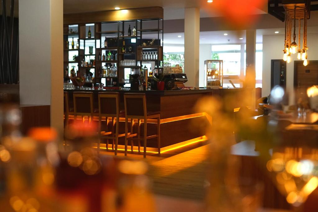 Lounge nebo bar v ubytování DIWOTEL by Trip Inn Frankfurt Airport Dreieich