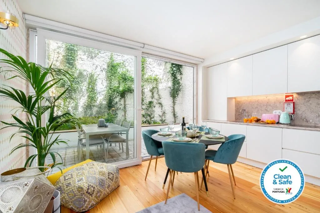 WHome | CSA18 Luxury Design Apartment, Amadora, Portugal