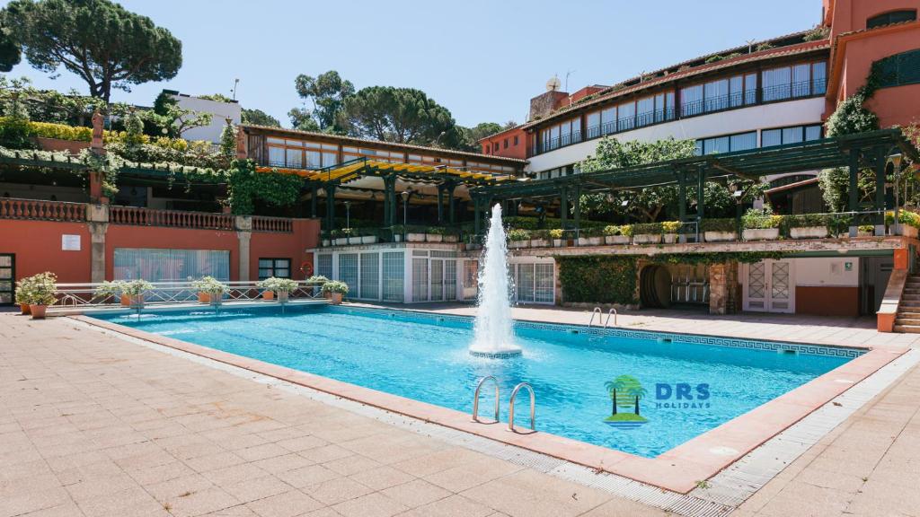 Apartaments El Trull Lloret De Mar Spain Booking Com
