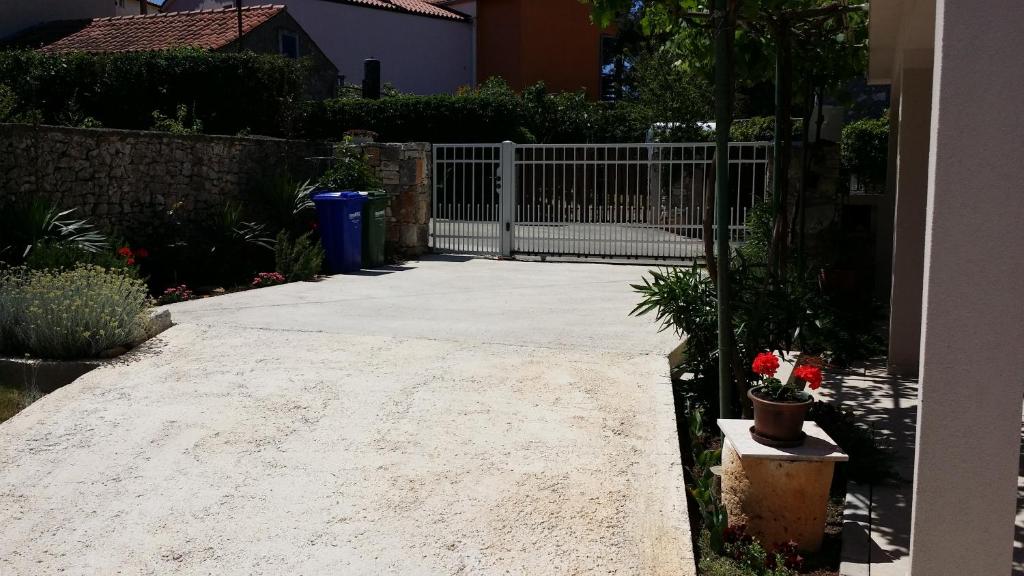 Zdjęcie z galerii obiektu House Mergi 2 w mieście Pomer