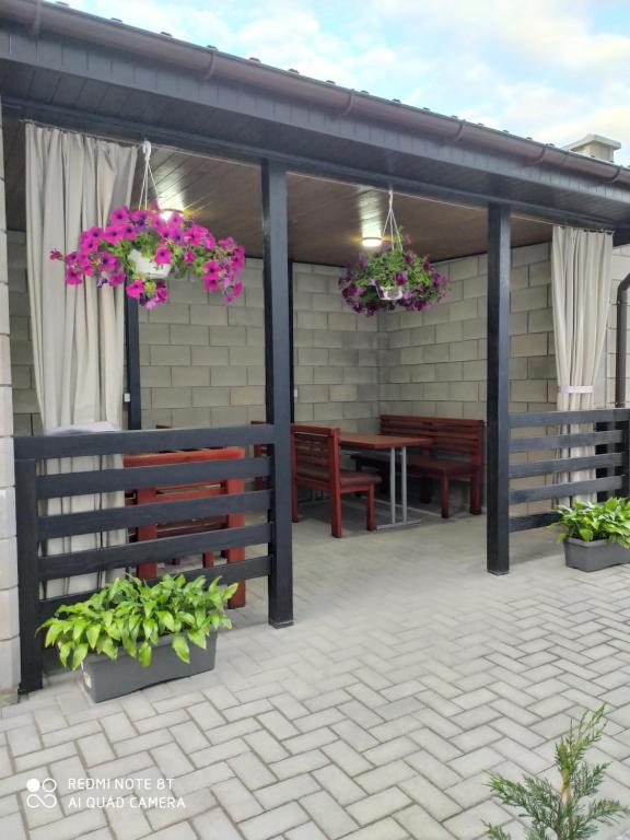 REEF APARTMENTS photo 6