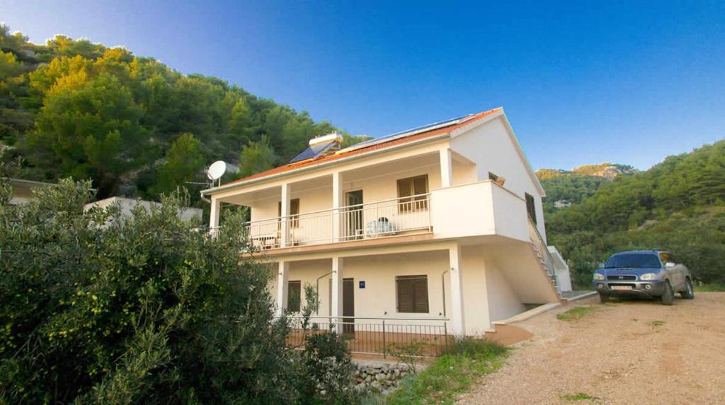 Příroda nedaleko apartmánu