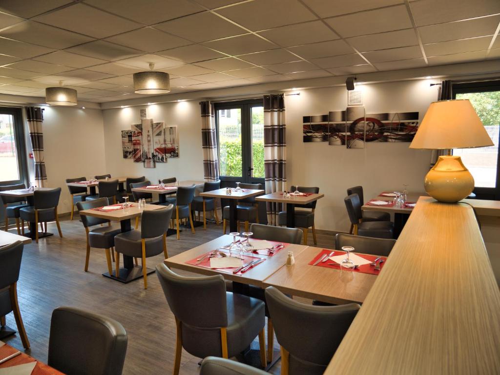 Contact Hotel Restaurant La Chaumière Les Mureaux-Flins, Les Mureaux –  Updated 2022 Prices