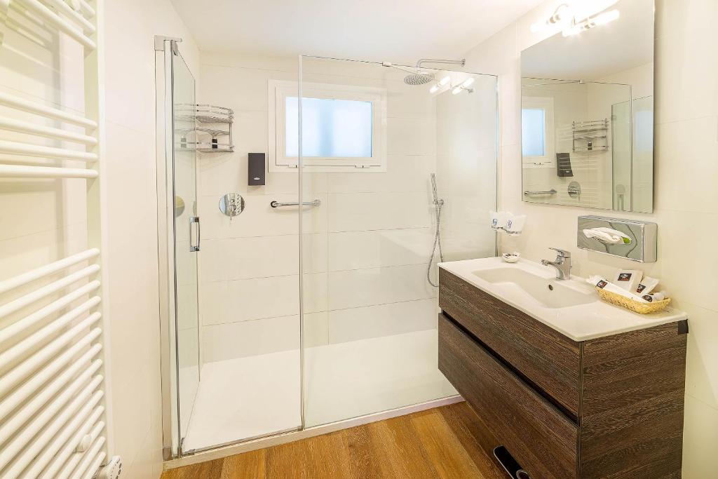 Hotel Paradise Residencial, Cala Ratjada, Spain - Booking.com