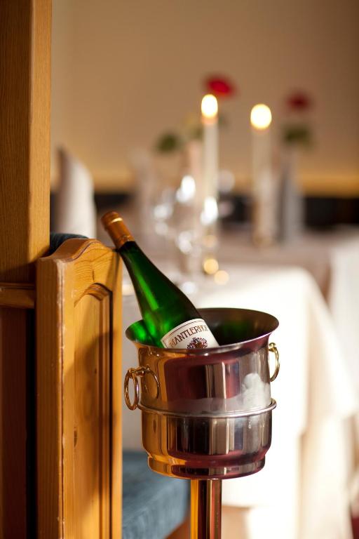 Nápoje v ubytování Geniesserhotel Alpin GmbH