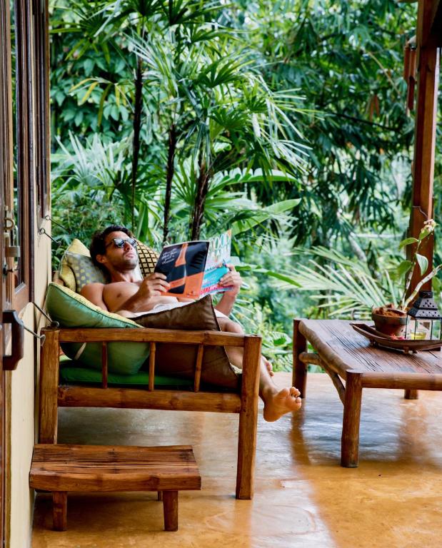 Sarinbuana Eco Lodge - Queen Kamer Met Balkon