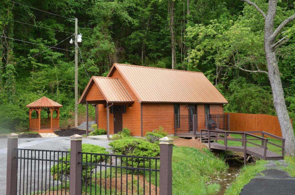 Bear Bottoms, Pigeon Forge – Updated 2023 Prices
