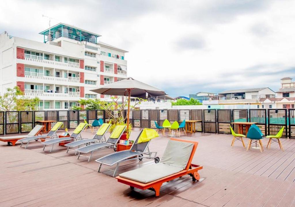 The Seasons Pattaya - Resim 26