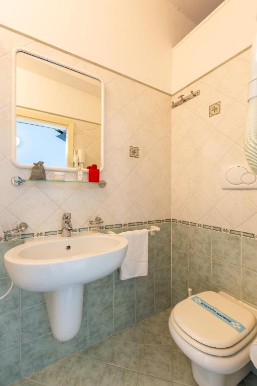 Koupelna v ubytování Hotel Sant'Angelo