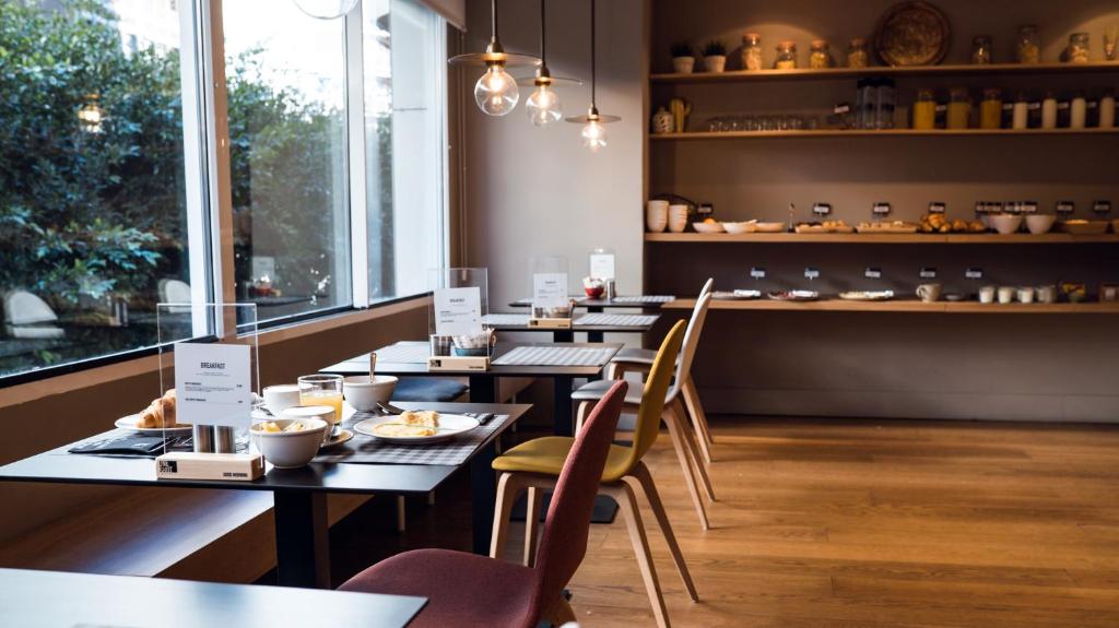 One Shot Colón - Resim 12