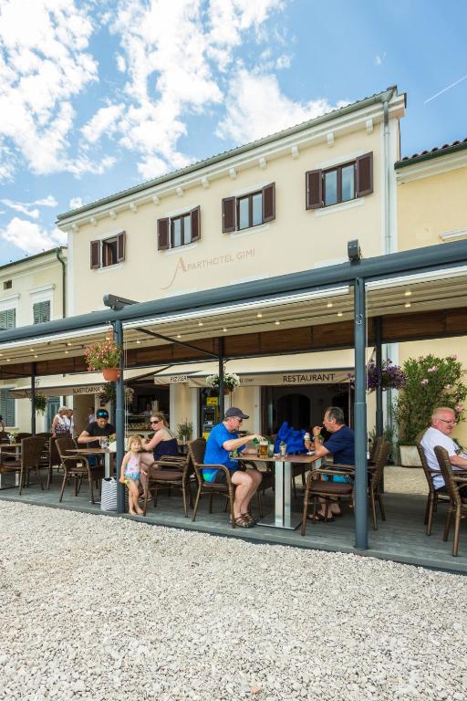 Restaurace v ubytování Aparthotel Gimi