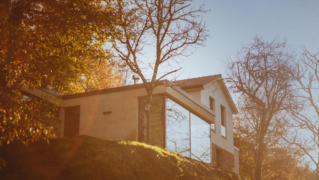 The building in which the country house is located