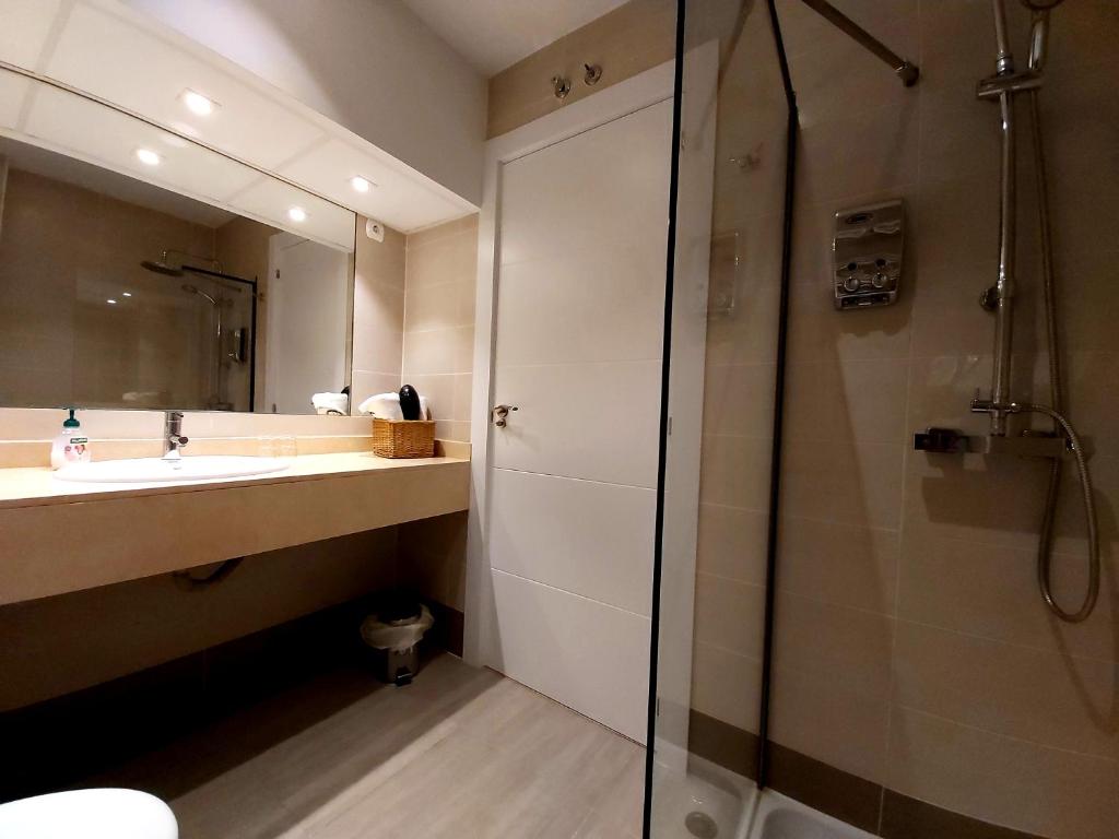 APARTAMENTOS SANTA JULIANA - 8