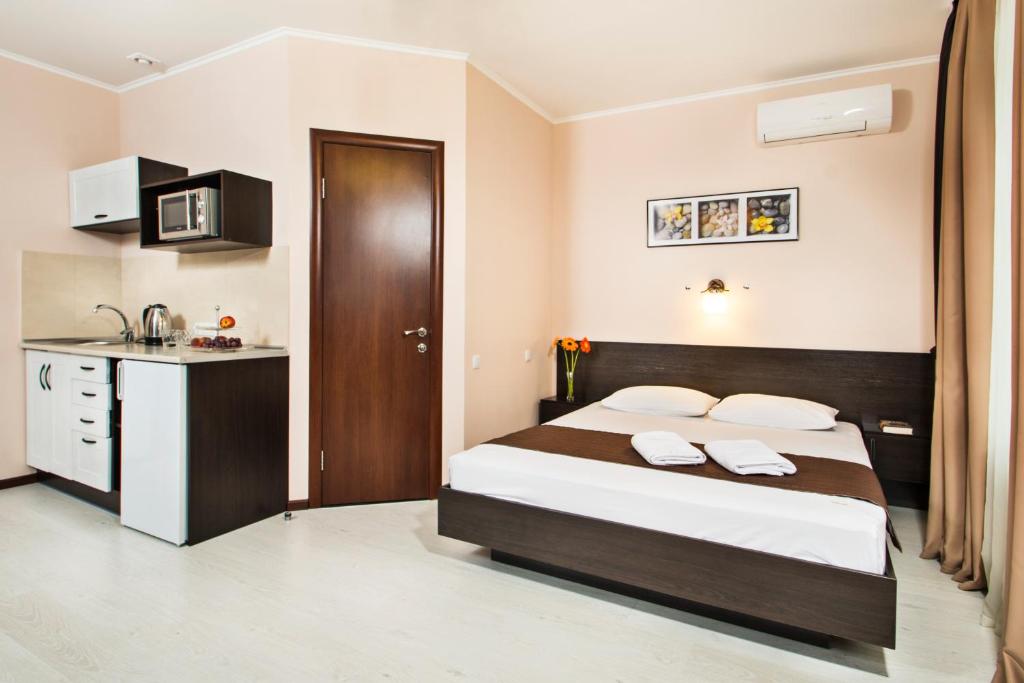 Status Apartments