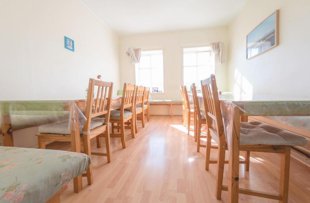 Posezení v ubytování Hvammur 2 Guesthouse