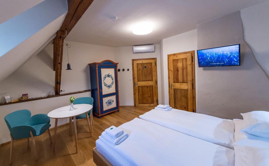 Postel nebo postele na pokoji v ubytování Alt Straninger