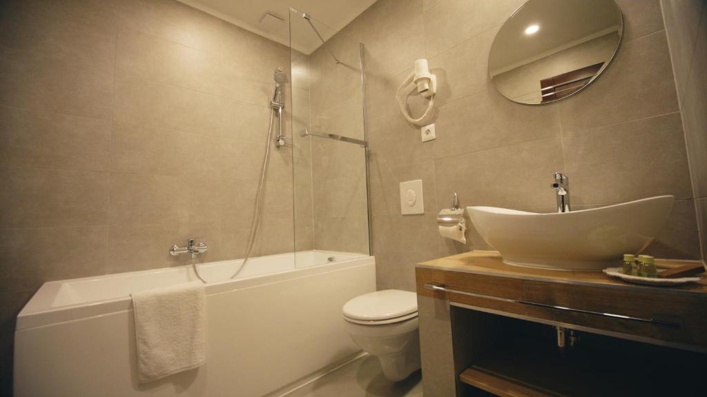 Aqua Villa Eger - Resim 22