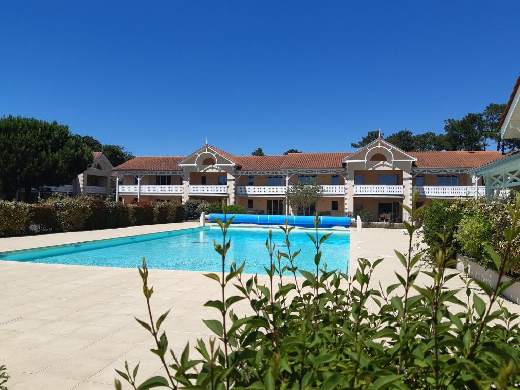 Φωτογραφία από το άλμπουμ του Appt 40m2 Résidence 3*** 10mn plages σε Soulac-sur-Mer