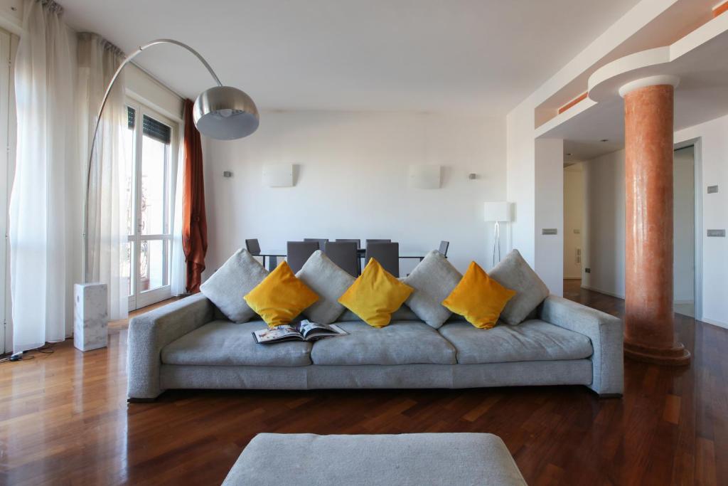 Część wypoczynkowa w obiekcie Heart Milan Apartments Porta Romana