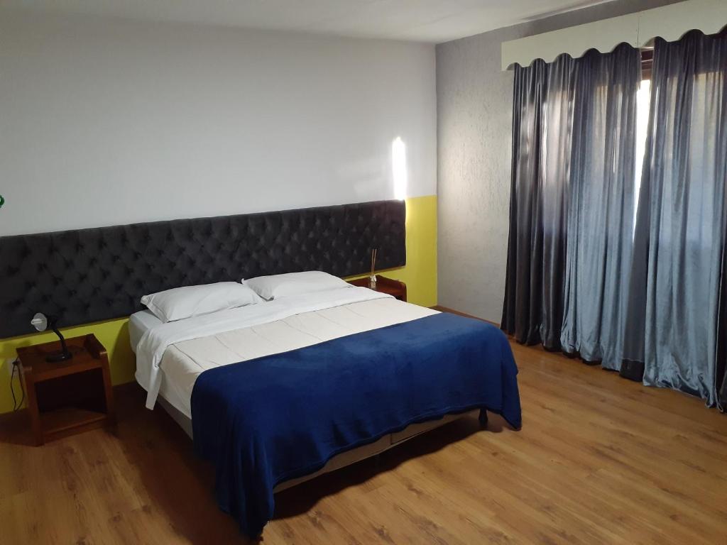 Pousada Vista do Lago  Pousada Vista do Lago