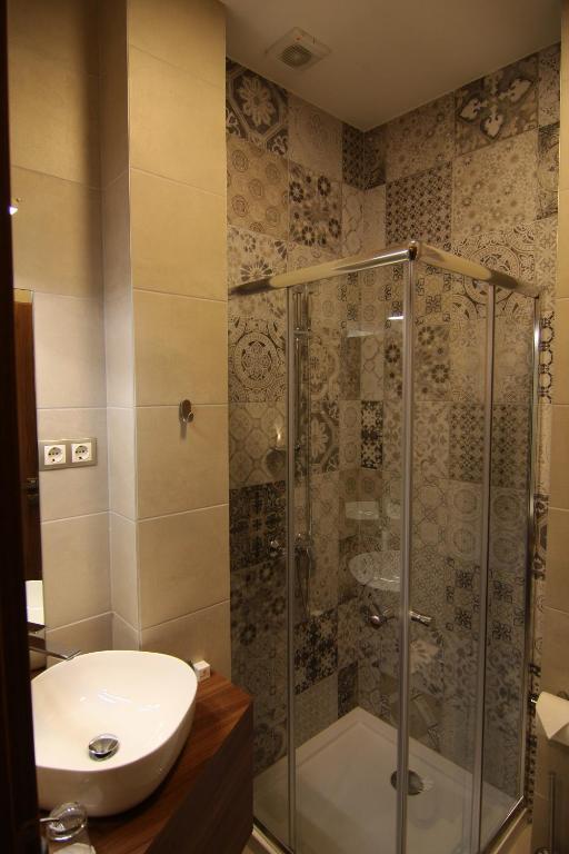Koupelna v ubytování Vácz Hotel