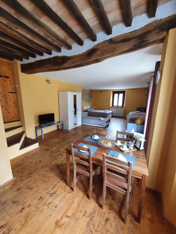 TV a/nebo společenská místnost v ubytování I Balzani B&B