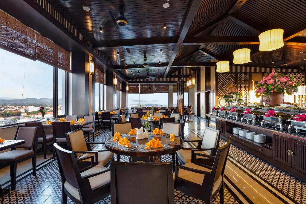 Thanh Lich Royal Boutique - 4