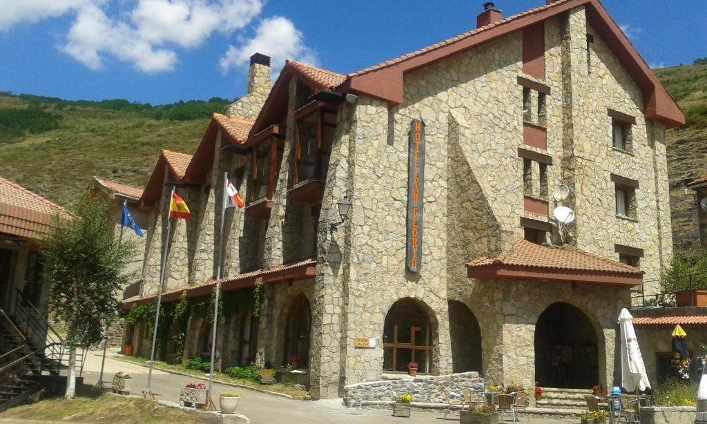 Budova, kde se the country house nachází