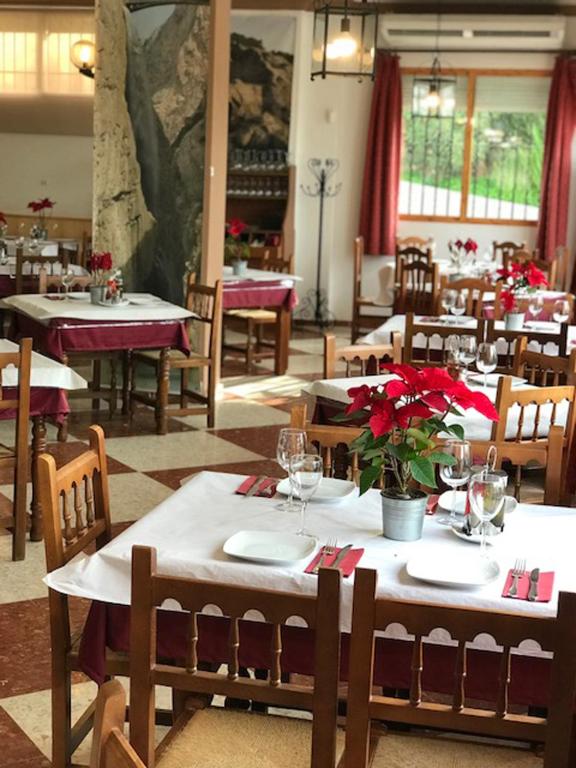 Hostal Restaurante El Cruce - 双室