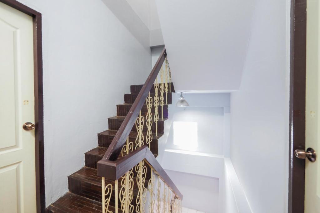 Born Guest House - Resim 13