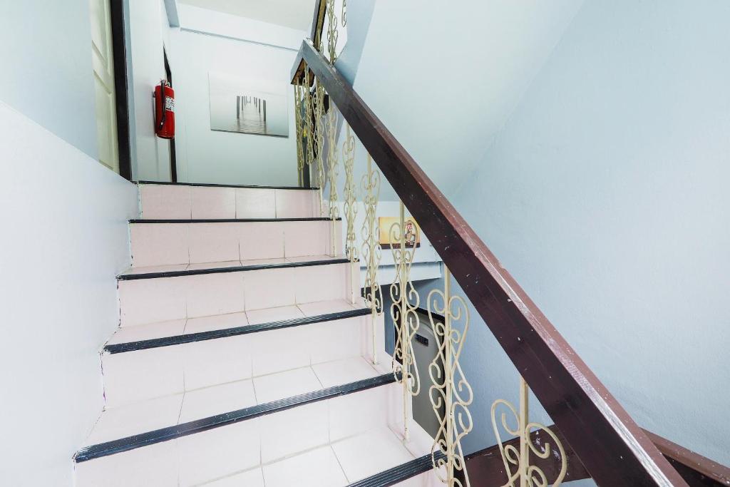 Born Guest House - Resim 12