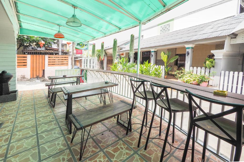 Born Guest House - Resim 9