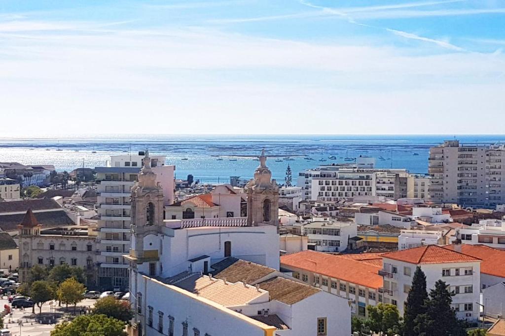 Γενική θέα στη θάλασσα ή θέα στη θάλασσα από  αυτό το διαμέρισμα