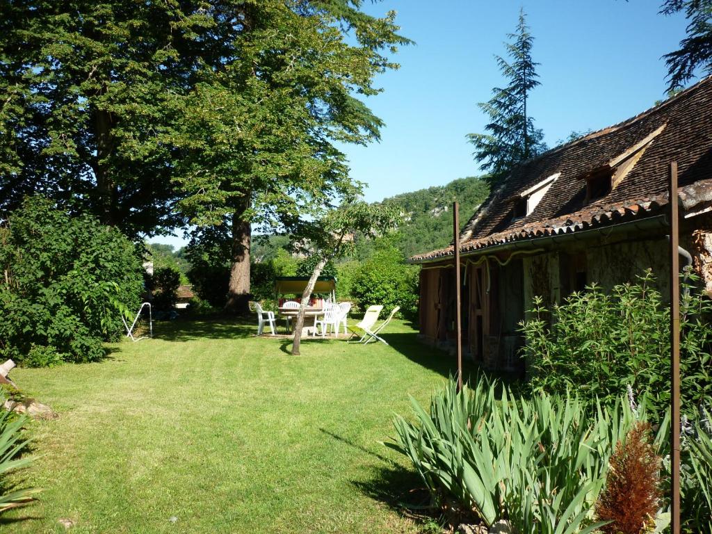 Zahrada ubytování Chambres d'hôtes Maison Redon