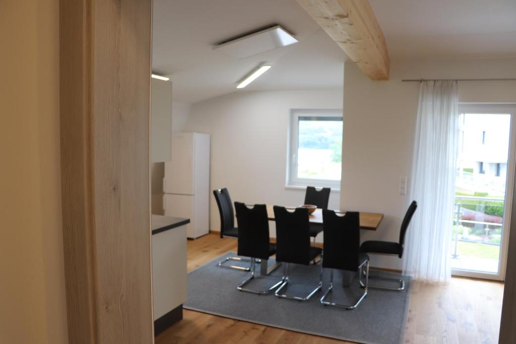 Fotografie z fotogalerie ubytování Apartment DreamView v destinaci Drobollach am Faakersee