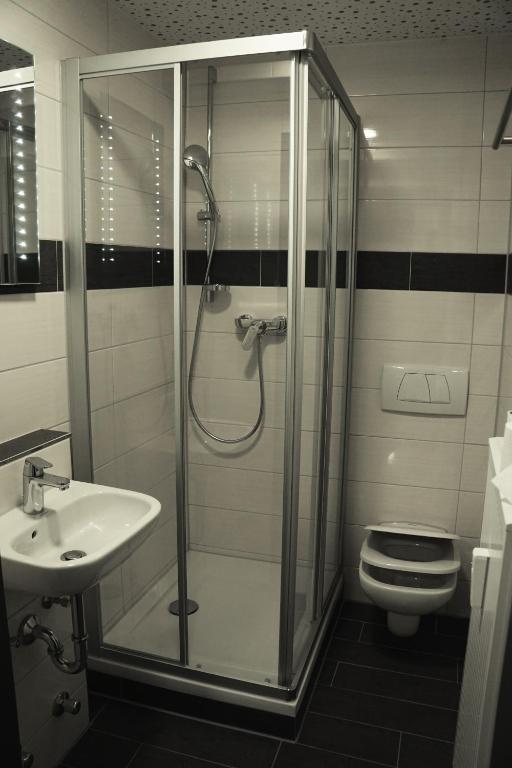 Koupelna v ubytování Arthotel Nagold