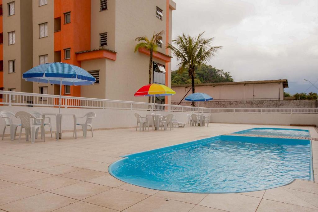  Apartamento em Ubatuba com Piscina e Churrasqueira