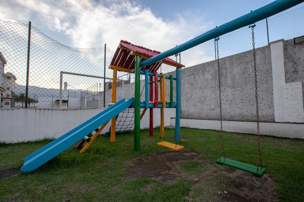  Apartamento em Ubatuba com Piscina e Churrasqueira