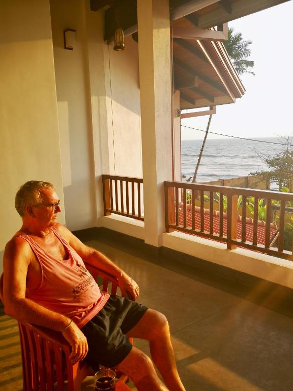 Balkón nebo terasa v ubytování Thoduwawa Beach Villa