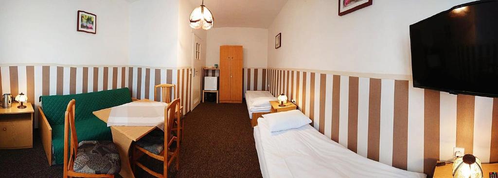 Ogrodowe zacisze - 9