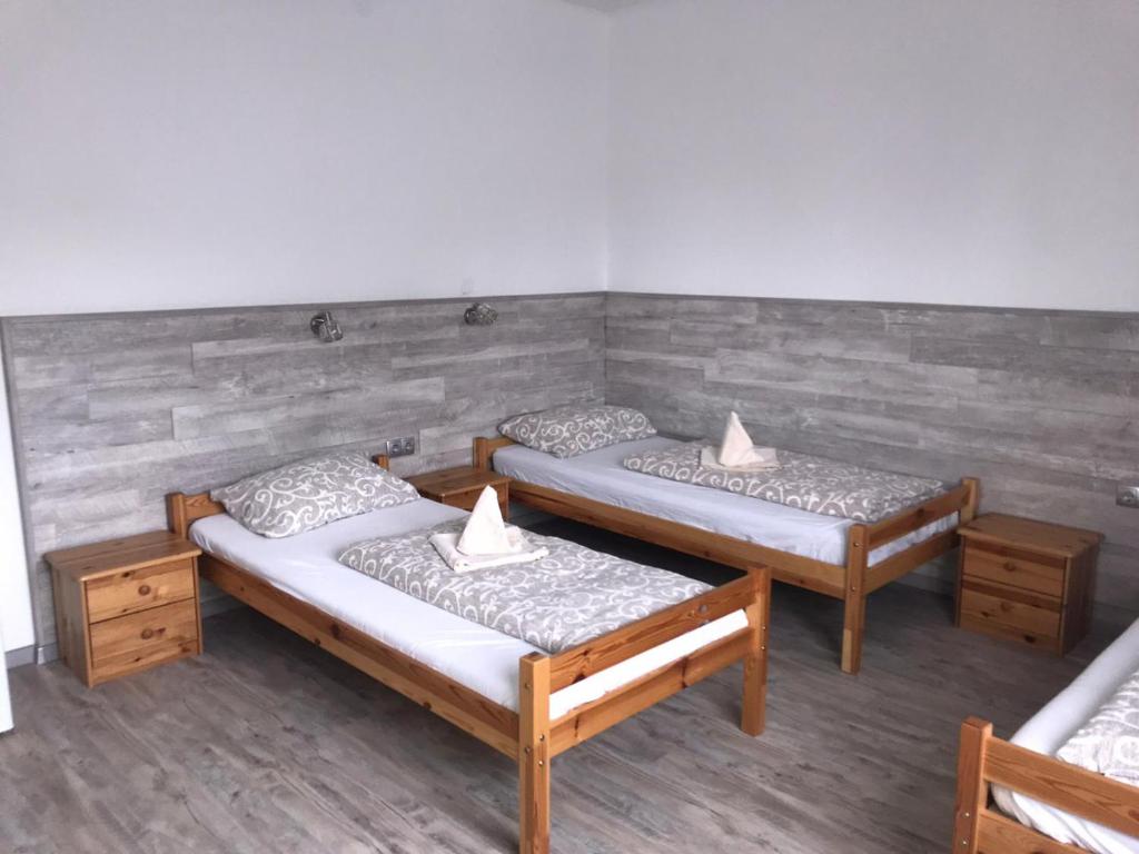 Postel nebo postele na pokoji v ubytování Makss