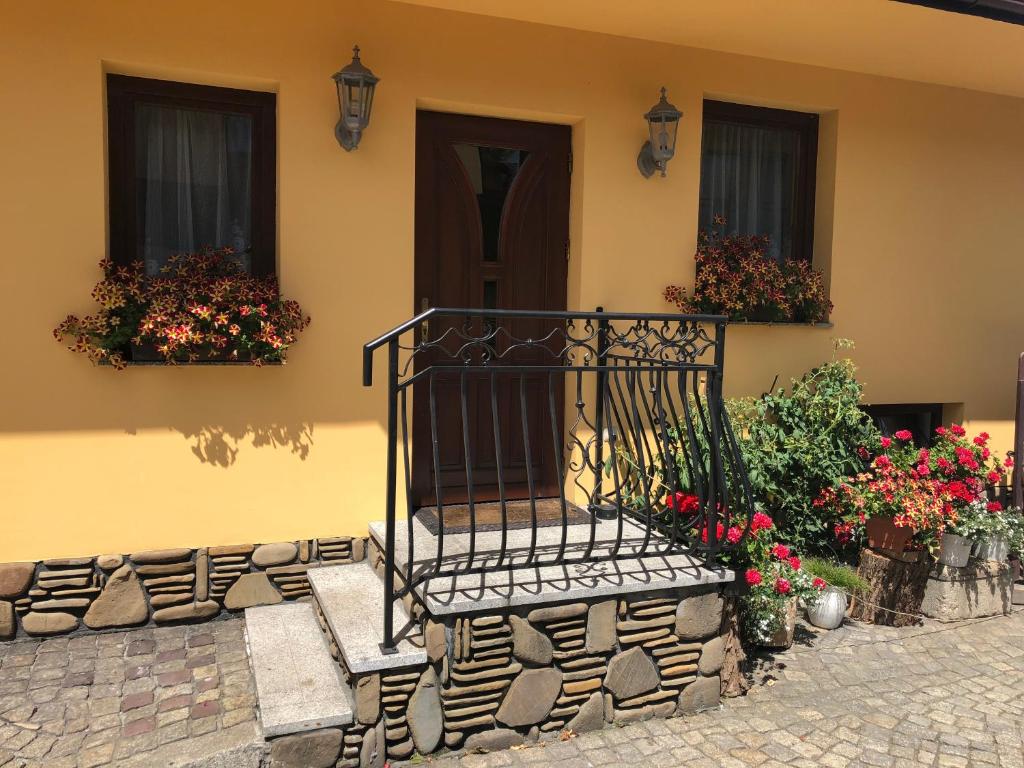 Apartament Miodowy Waksmund-NowyTarg - 公寓
