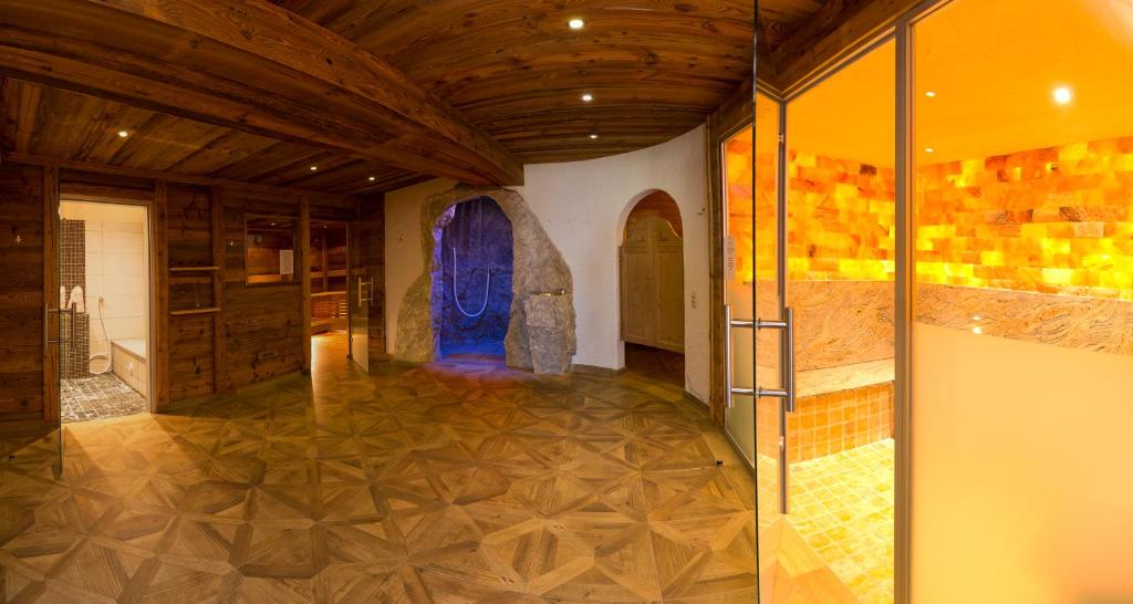 Fotografie z fotogalerie ubytování Hotel Waidachhof v destinaci Kössen