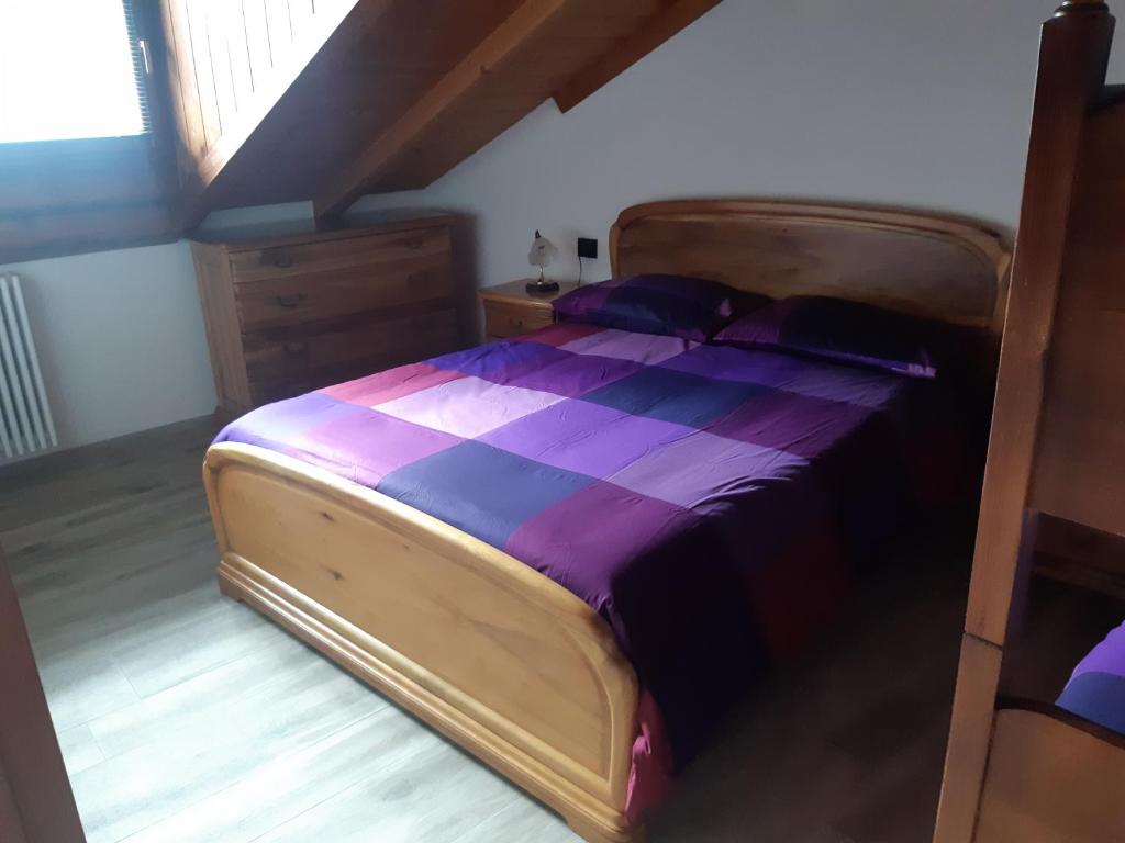 A bed or beds in a room at Casa Cheney