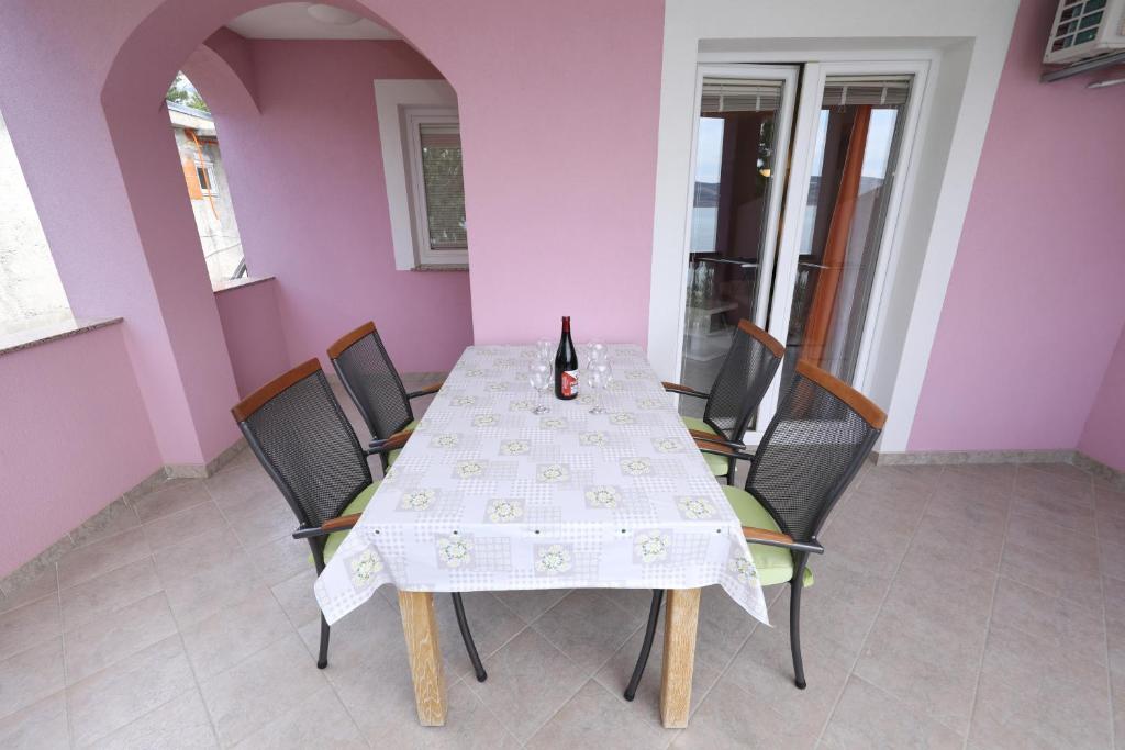 Villa Rajna - One-Bedroom Apartment With Sea View - First Floor